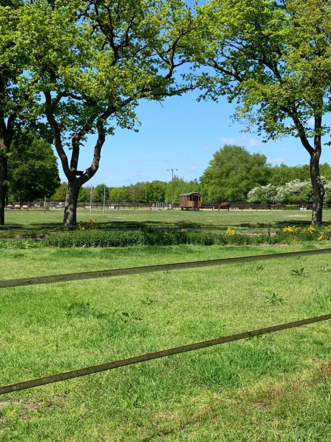 Pipowagen Het Kasteel Hotell Diever Eksteriør bilde